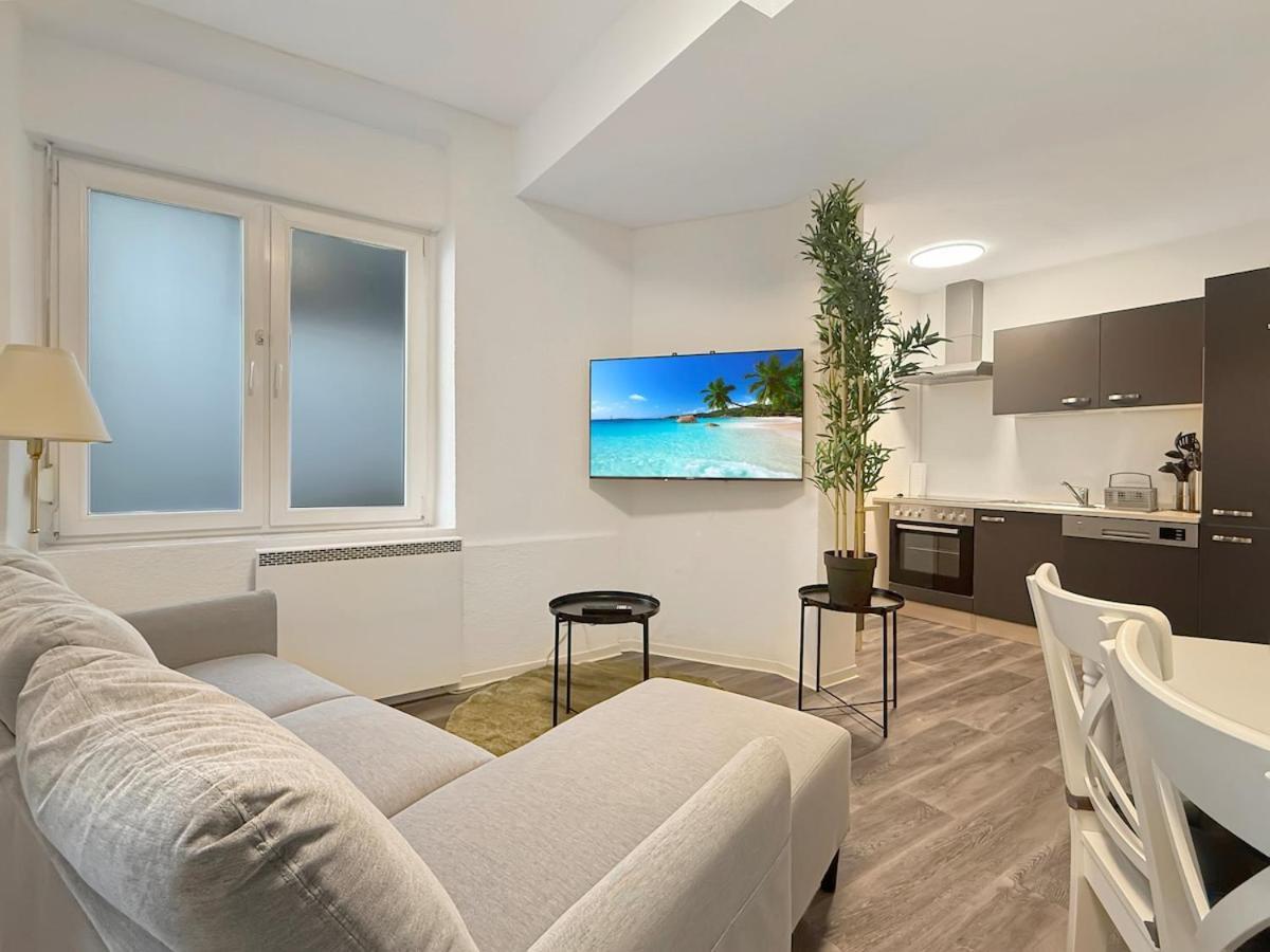 Apartment Cozy For 9 200m To Marienplatz *